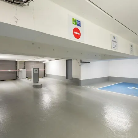 Hotel Express Paris - By Ihg