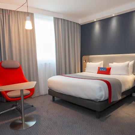Express Paris - By Ihg