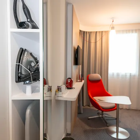 Express Paris - By Ihg Hotel 3*