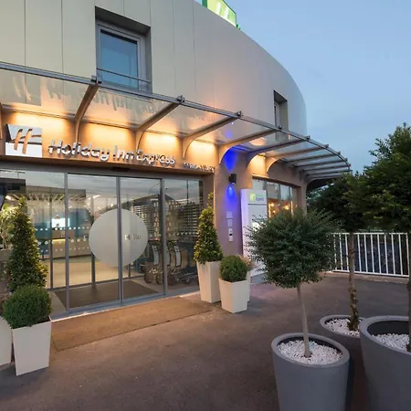 Hotel Express Paris - By Ihg Vélizy-Villacoublay