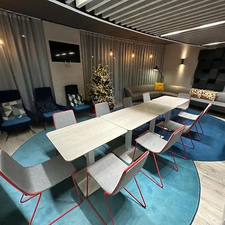 Express Paris - By Ihg
