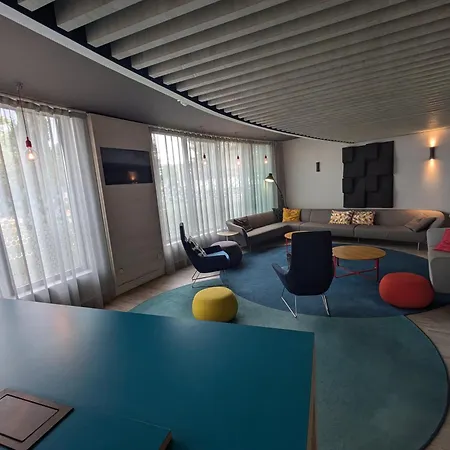 Express Paris - By Ihg Hotel