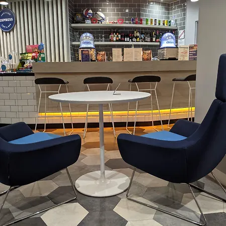 Hotel Express Paris - By Ihg 3*