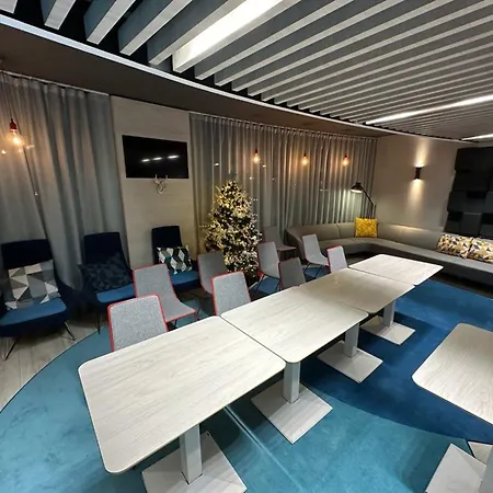 Express Paris - By Ihg