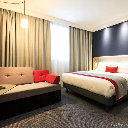Hotel Express Paris - By Ihg 3*